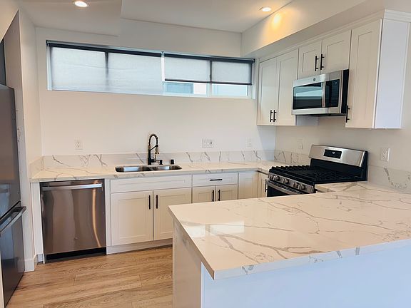 3rd image of 8234 University Ave #4