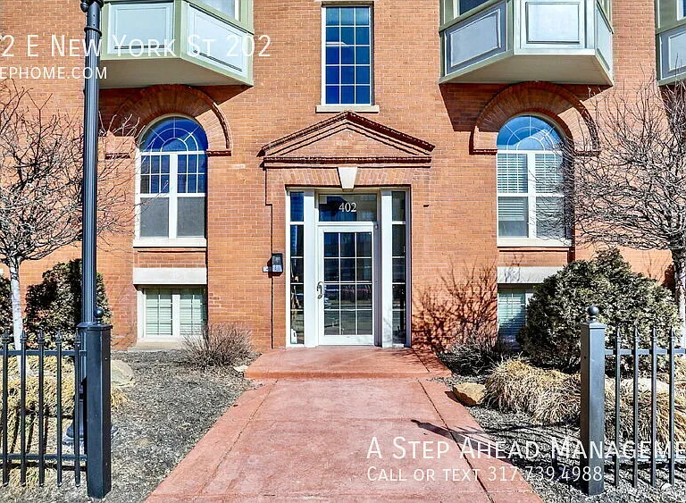 402 E New York St #202 — Photo 1