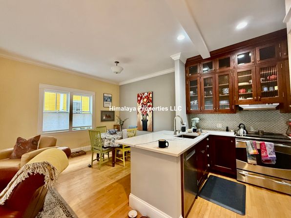 381 Huron Ave #A