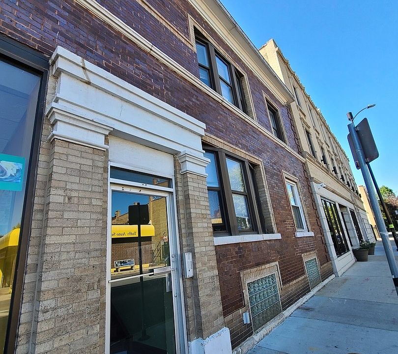 1st image of 1403 W Diversey Ave #1