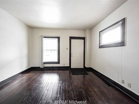5th image of 262 N Holmes Ave