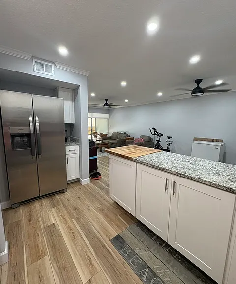 2302 S Manhattan Ave #215 — Photo 9