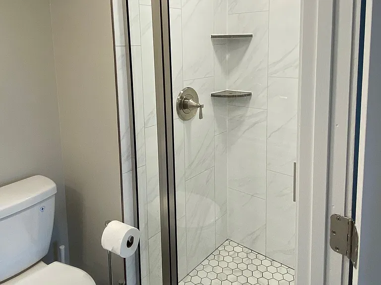8380 Greensboro Dr #1005 — Photo 16