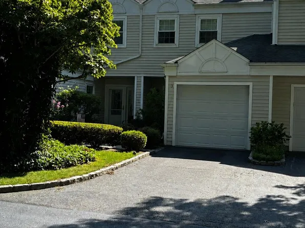 3 Pidgeon Court, Manorville, NY 11949
