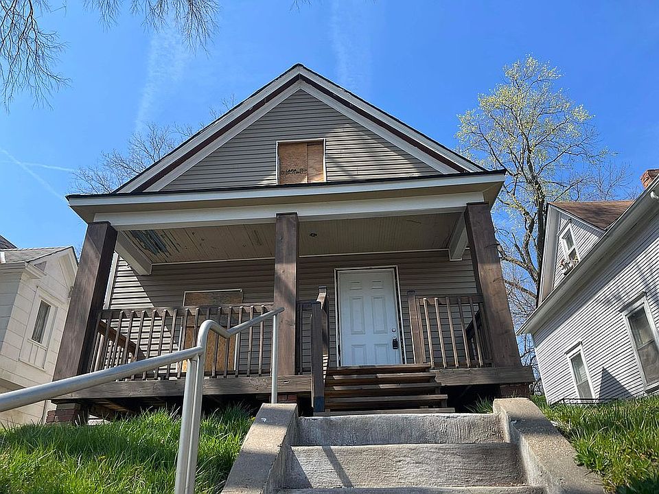 1st image of 344 Oakley Ave