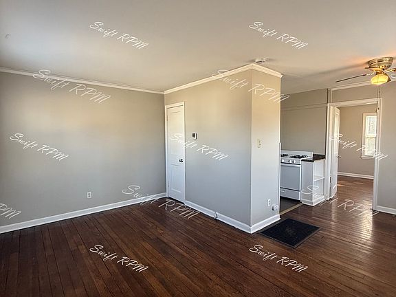 2nd image of 1147 Oakland Ave