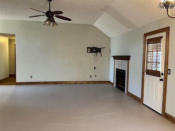 4th image of 5344 Northview Dr