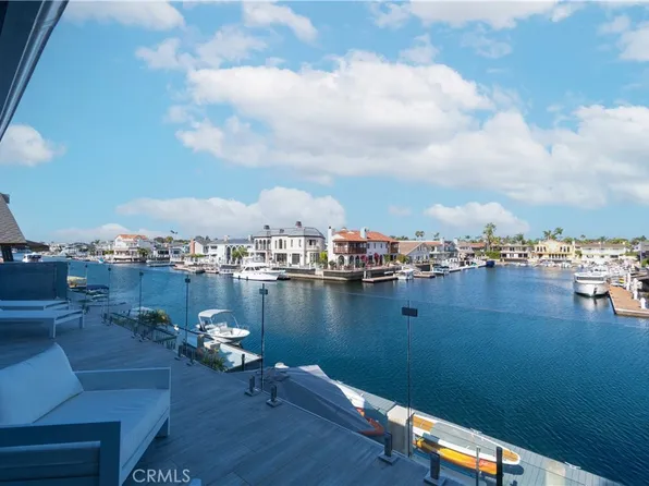 16772 Baruna Ln, Huntington Beach, CA 92649