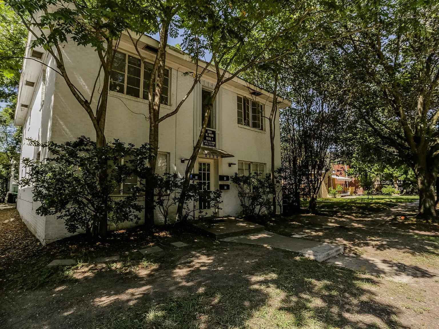 1 bed, 1.0 bath, 600 sqft, $1,035 — Photo 1
