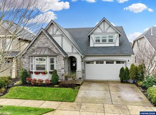 422 Turnberry Ave, Woodburn, OR 97071