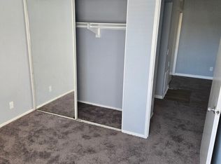18750 Mandan St APT 1110, Santa Clarita, CA 91351