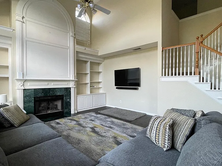 3580 Twelve Oaks Ln — Photo 9