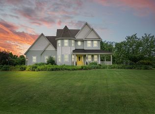 N5504 Deneveu Ln, Fond Du Lac, WI 54937