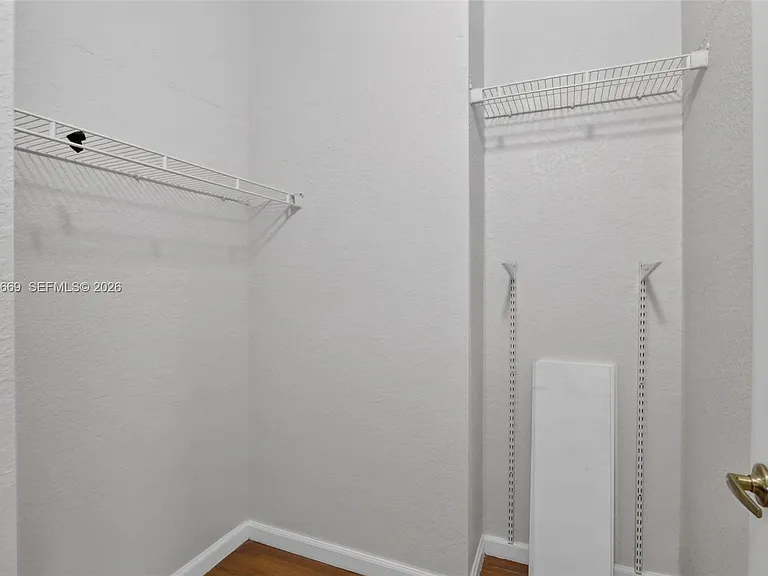 5337 SW 40th Ave #5337 — Photo 32