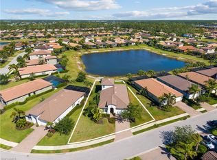 4711 Abaca Cir, Naples, FL 34119