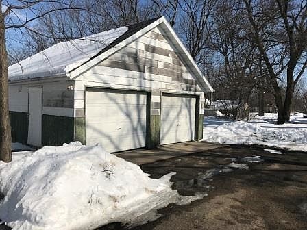 2nd image of 109-111 Ashberry Ct