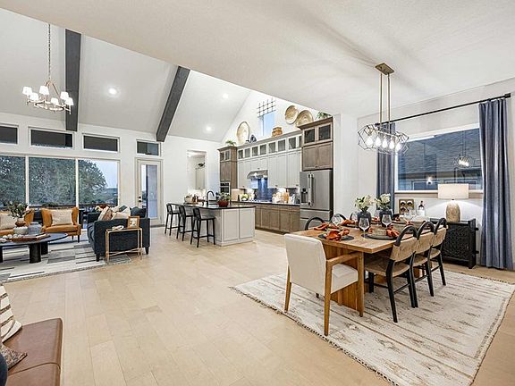 The Jacksboro - Dining