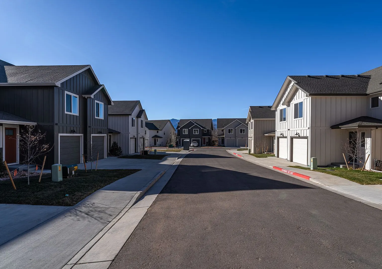 New build 3-Bedroom Townhomes Available — Photo 2