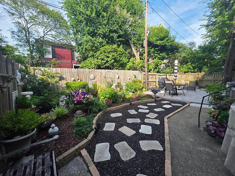 714 Redgate Ave #5 — Photo 16