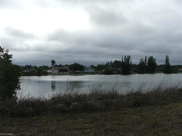 1st image of 233 NW 14th Ave