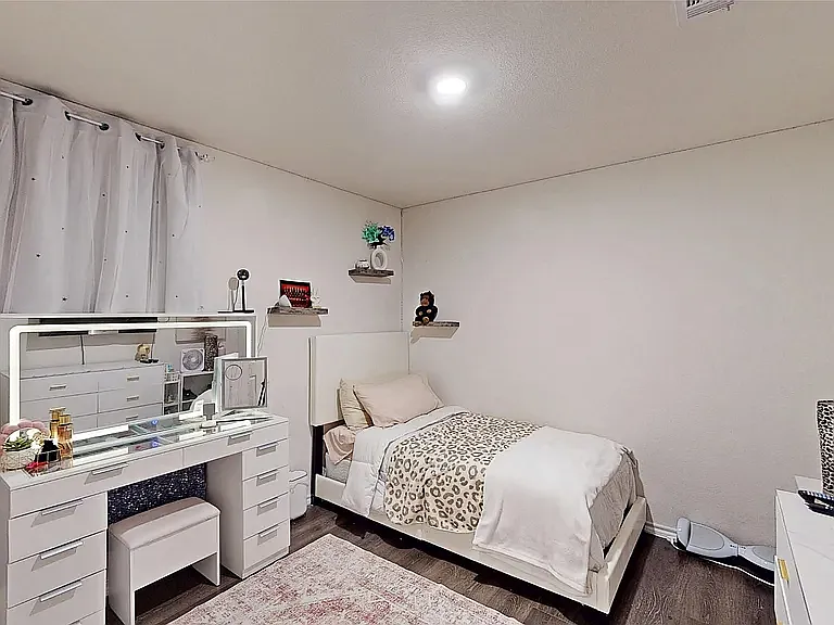 2109 Caraway Ct — Photo 13
