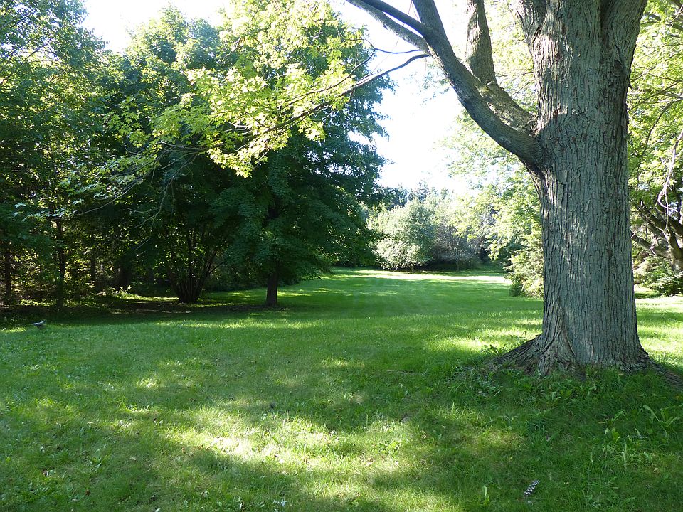 2nd image of 2102 N County Road H