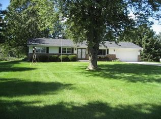 5680 N Winnebago Rd, Pecatonica, IL 61063