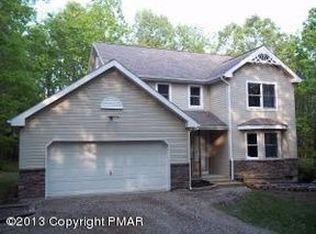 2244 Sunset Ln, Effort, PA 18330