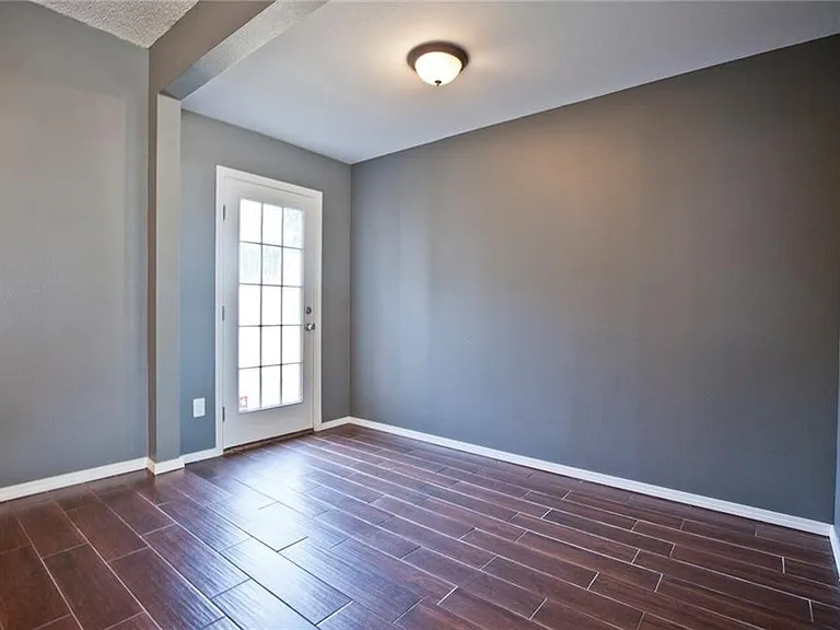 2504 SE 3rd St — Photo 14