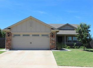 1218 W Stonecrest Ave, Stillwater, OK 74075