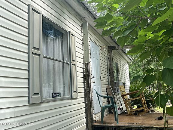4th image of 9760 DILLON Avenue