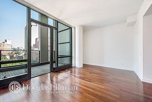 1st image of 99 Warren St APT 9E