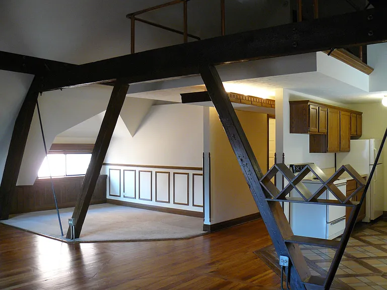 116-136 N Oak Park Ave #412 — Photo 1