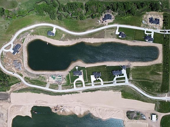 2nd image of 2309 Turkey Creek Ln