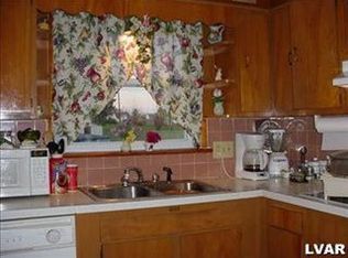 2405 Miller St, Whitehall, PA 18052