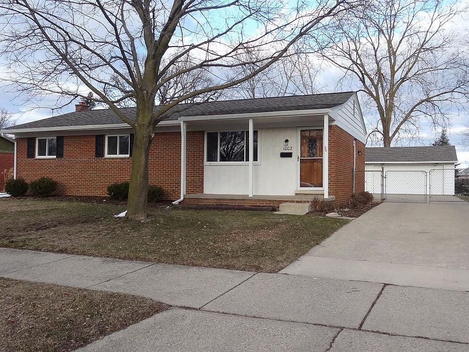 1st image of 1002 Watson Dr