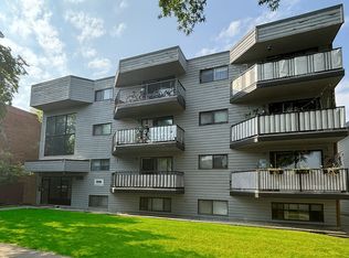 10240 118th St NW, Edmonton, AB T5K 1Y5