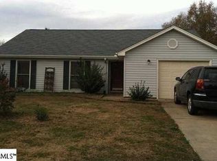 103 Markswood Dr, Simpsonville, SC 29681