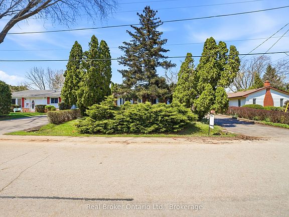5th image of 393 Enfield Rd