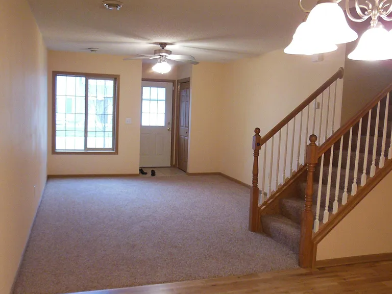 419 Cedar Pl #419 — Photo 4