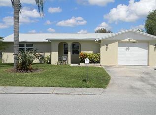 3947 Baden Dr, Holiday, FL 34691