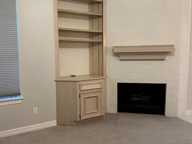 3415 Kingsway Ct — Photo 7