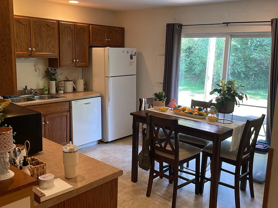 801 Carla Dr #2