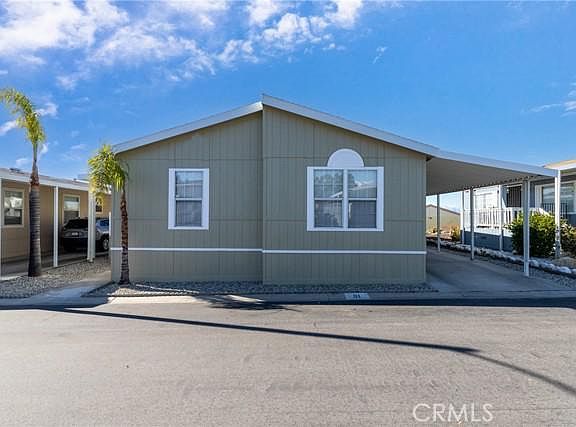 2nd image of 2140 Mentone Blvd Space 91