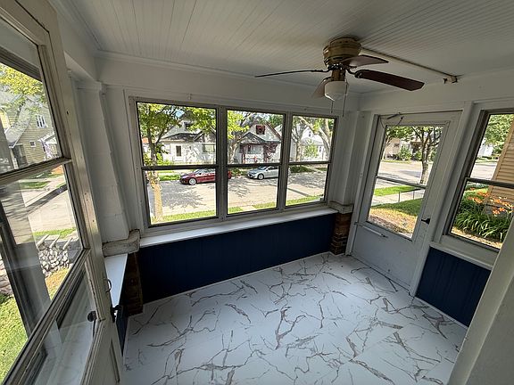 2nd image of 861 S 75th St