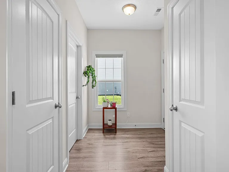 1818 Olde Towne Pointe Blvd — Photo 10