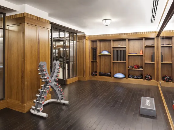 150 West 12th Street image 18 of 37