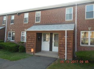 147 Louisiana Ave #147, Bridgeport, CT 06610