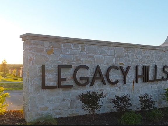 7th image of this home