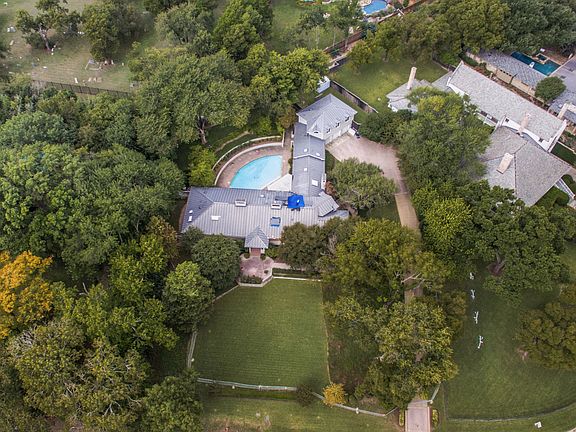 2nd image of 4523 W Lawther Dr